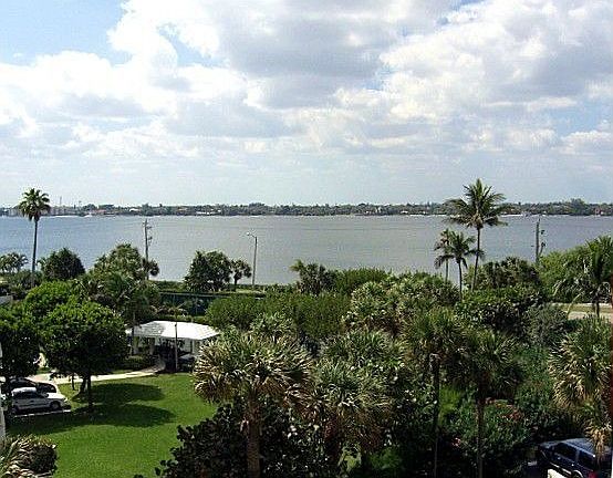 Intercoastal views from balcony