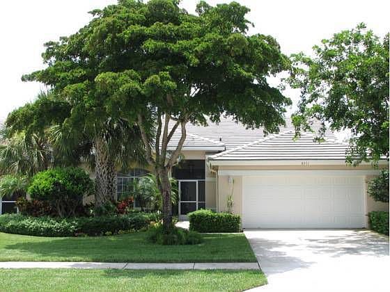1st image of 8951 Brittany Lakes Dr