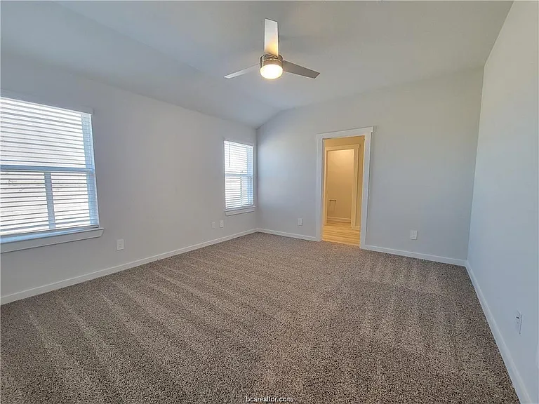 1232 Amistad Loop — Photo 6