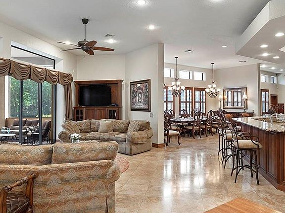 4th image of 4201 Wayside Willow Ct