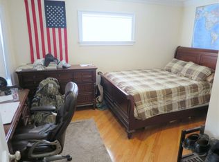 8 Edgar Ct, Somerville, MA 02145