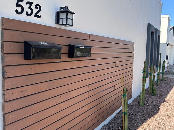 5th image of 528 W La Jolla Dr #528