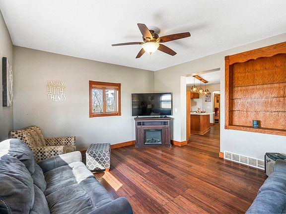 5th image of 3285 310th St