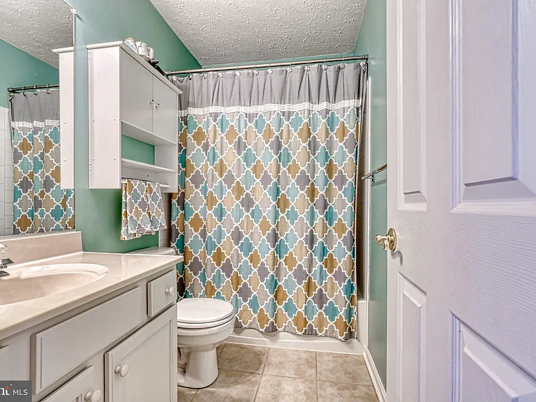206 Colgate Dr — Photo 18
