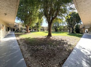 10350 SW 220th St APT 143, Miami, FL 33190