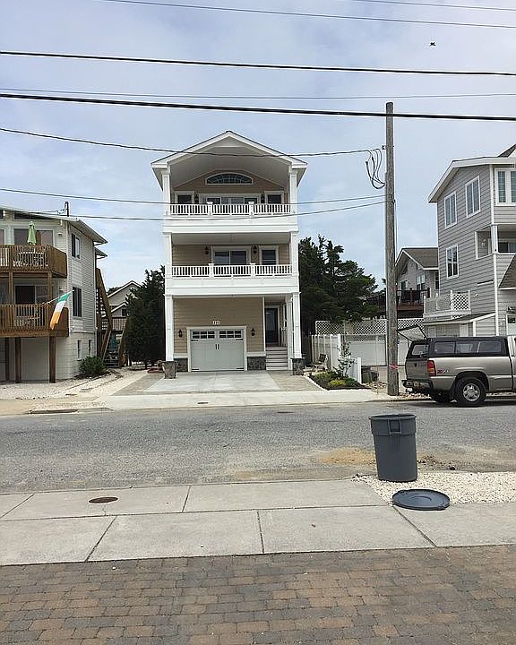 1st image of 111 87th St