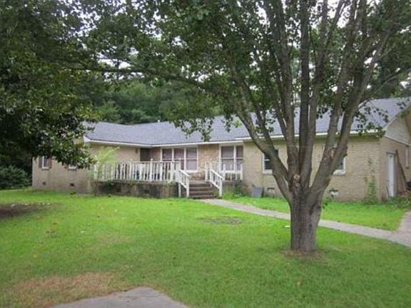 3rd image of 3547 Jeff St