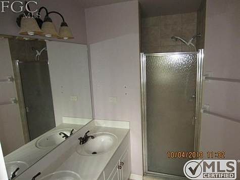 5th image of 3007 SW 29th Ct
