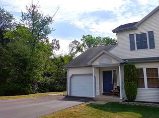 102 Franklin Ct, Bloomsburg, PA 17815