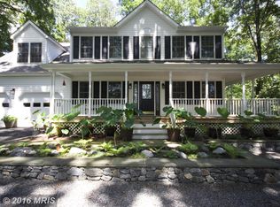 9605 N Royal Crest Ct, Fredericksburg, VA 22408