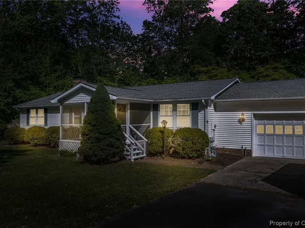 90 Evergreen Dr, Lancaster, VA 22503