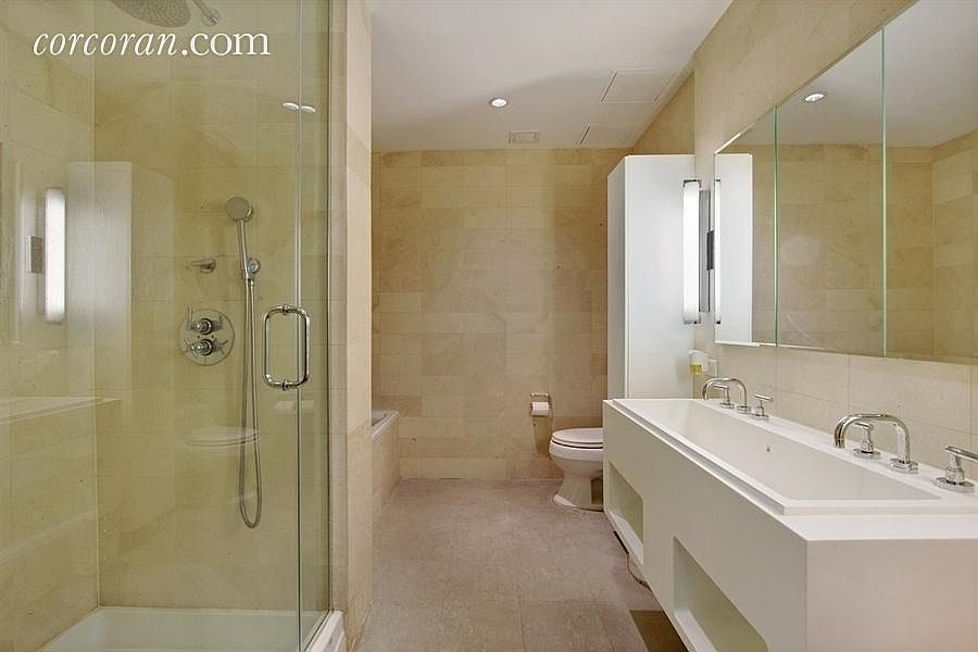 2nd image of 85 Smith St #8F