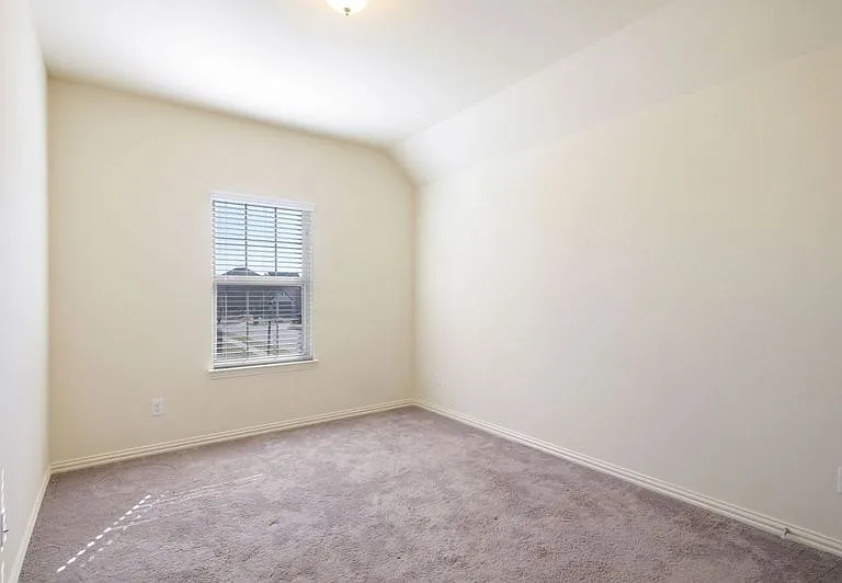 4001 Eaton Park Dr — Photo 14