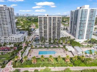 2625 Collins Ave APT 318, Miami Beach, FL 33140