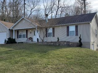 640 Osage Lake Dr, Cedar Hill, MO 63016