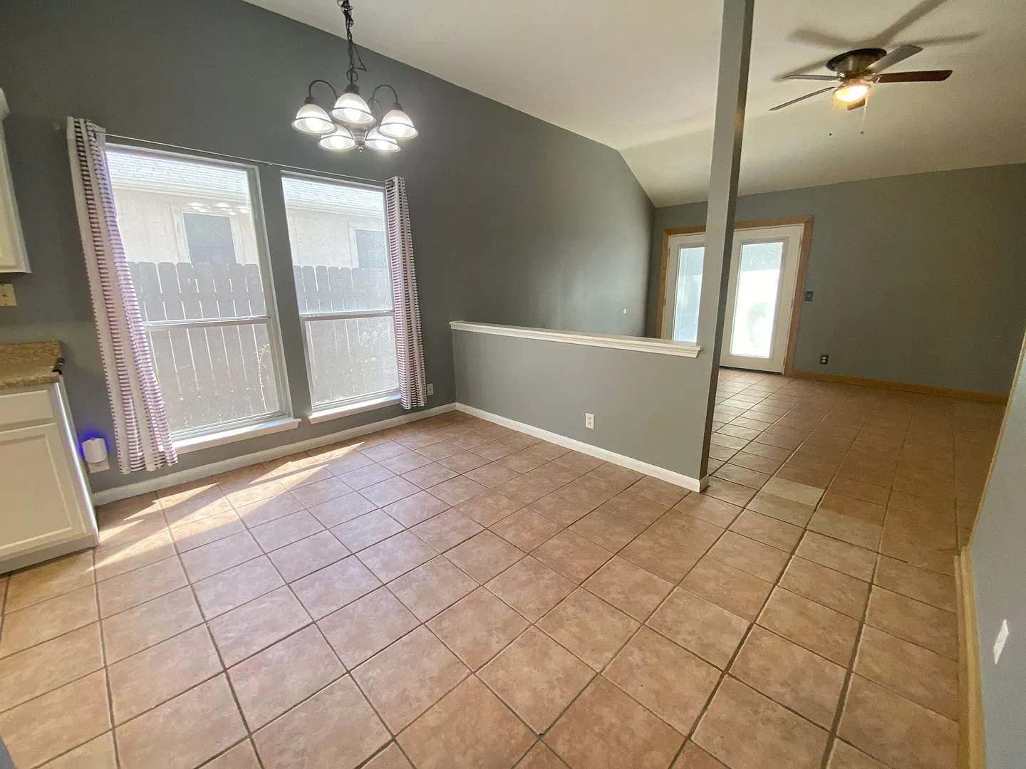 Step into comfort and convenience at 5215 Coppermead Lane! — Photo 3