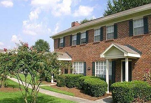 1st image of 1501 Wiloaks Dr