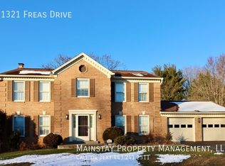 11321 Freas Dr, Gaithersburg, MD 20878