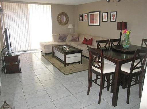 1st image of 950 Hillcrest Dr APT 107
