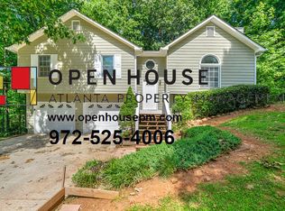 75 Landing Ln, Powder Springs, GA 30127