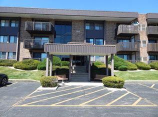 1420 Woodbridge Rd APT 1C, Joliet, IL 60436