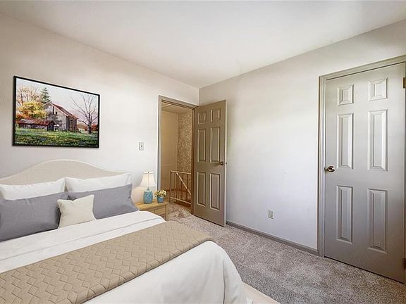 5th image of 4808 London Dr