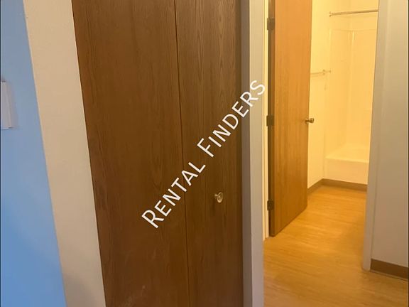 3rd image of 1119 12th St APT 5