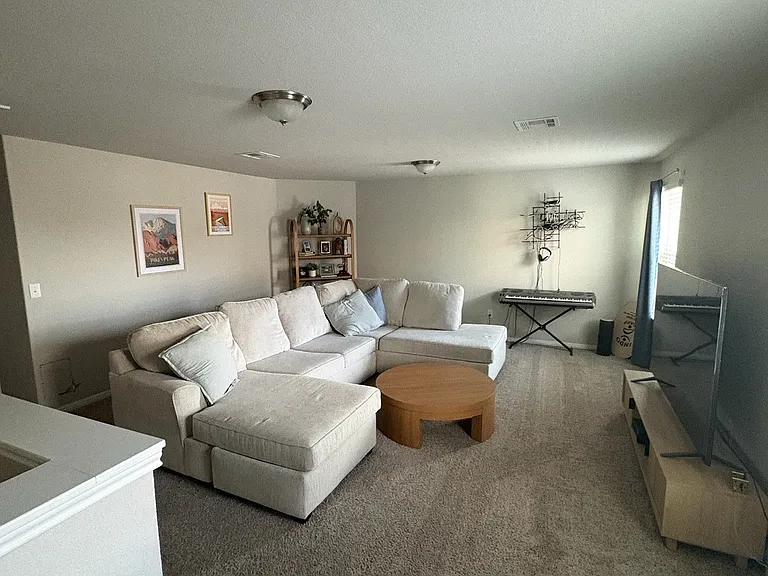 112 Schuster Ct — Photo 13