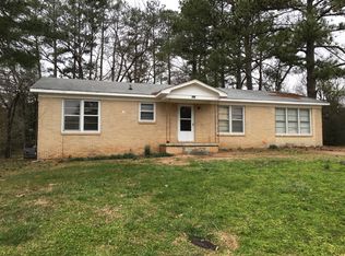 3403 Brenda St NW, Huntsville, AL 35810