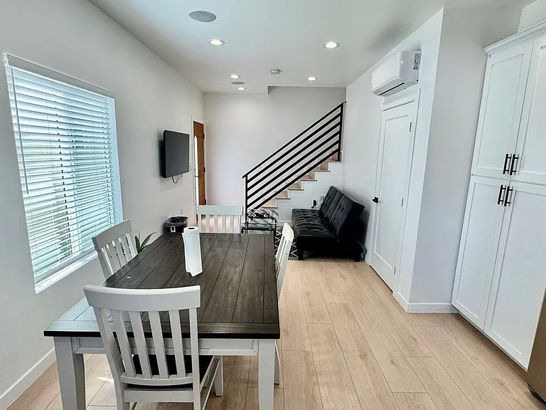 2681 Pomeroy Ave #1/4 — Photo 15