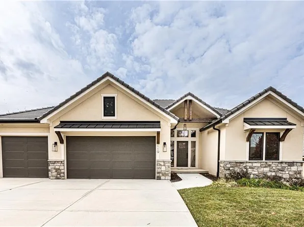 119 Teton Rdg, Lake Winnebago, MO 64034