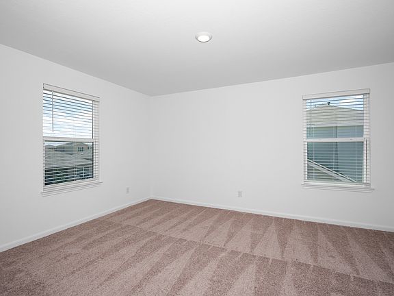 5th image of 10858 Quinn Ct #17265599