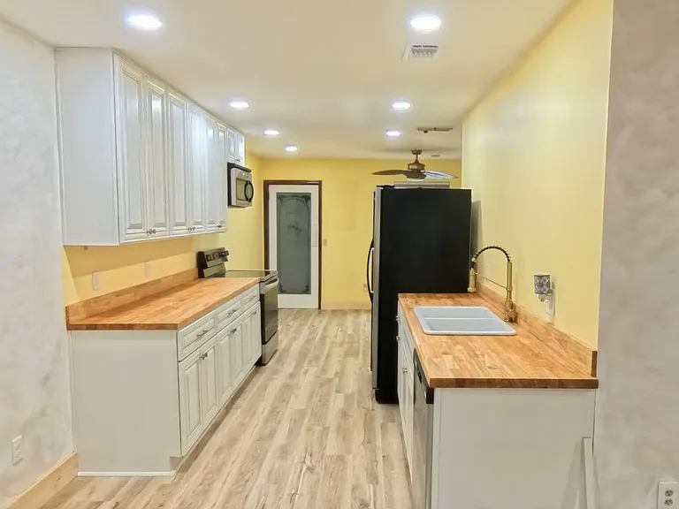 3054 Cobblewood Ln W — Photo 20