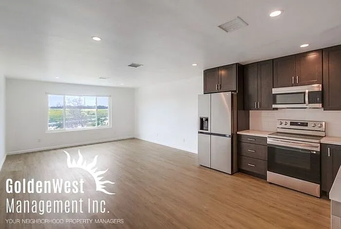 6344 Tooley St #A — Photo 4