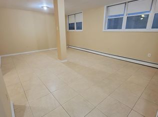 6506 163rd St, Fresh Meadows, NY 11365