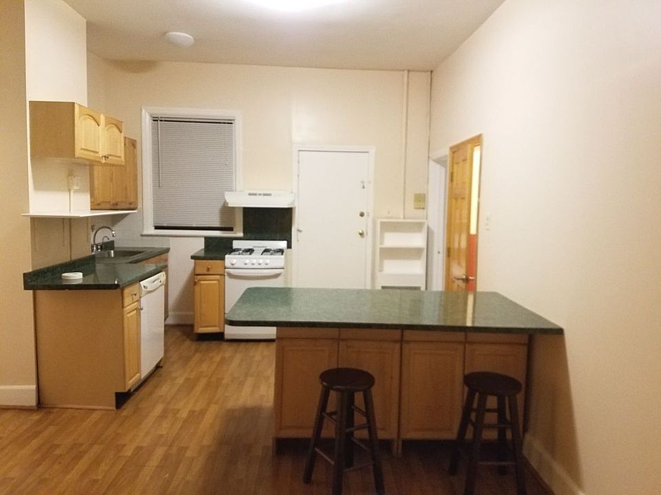 1st image of 3167 44th St APT 1