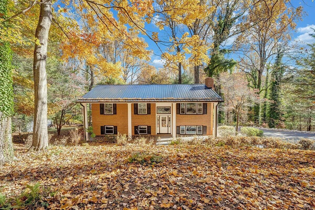 116 Autumn Cir, Boones Mill, VA 24065 Zillow