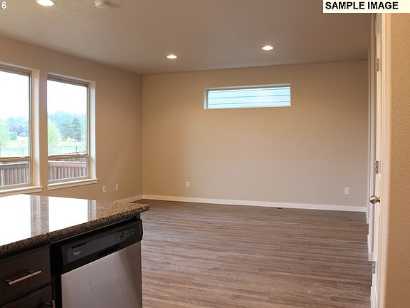 4th image of 5214 NE 56th St