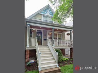 4943 N Seeley Ave, Chicago, IL 60625