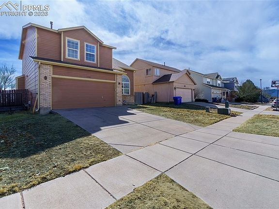 2nd image of 1755 Woodpark Dr