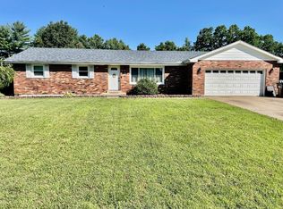 4032 Lark St, Fairfield, OH 45014