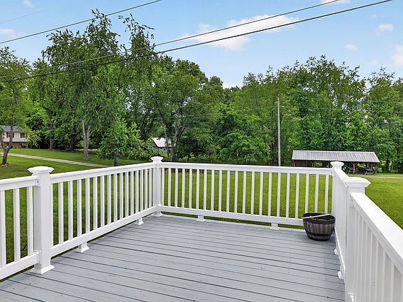 5th image of 167 Aspen Cir