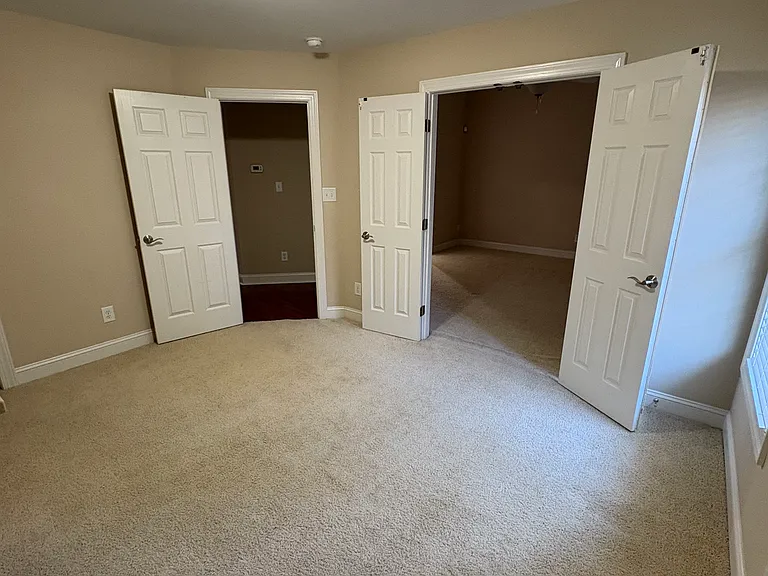 2311 Bentridge Ln — Photo 34