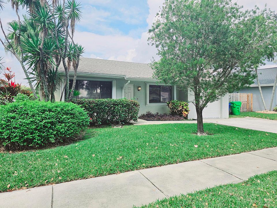 1st image of 4921 NW 96th Terrace
