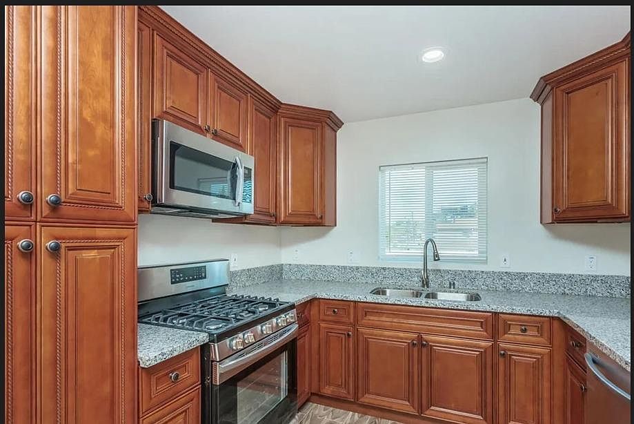 1st image of 3258-3268 Imperial Ave Unit 3258