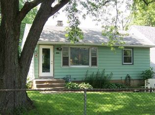 1550 Chipstone Dr, South Elgin, IL 60177