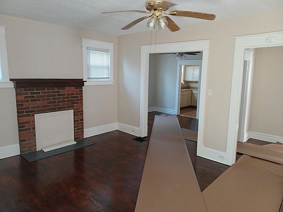 4th image of 95 Blue Hills Ln
