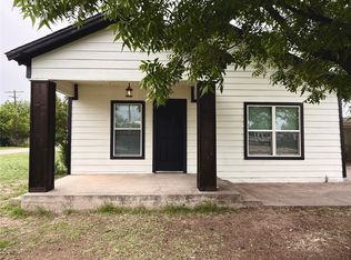 610 5th St, Hawley, TX 79525