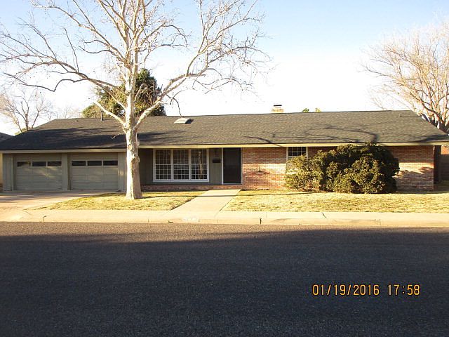 1st image of 3221 Blossom Ln
