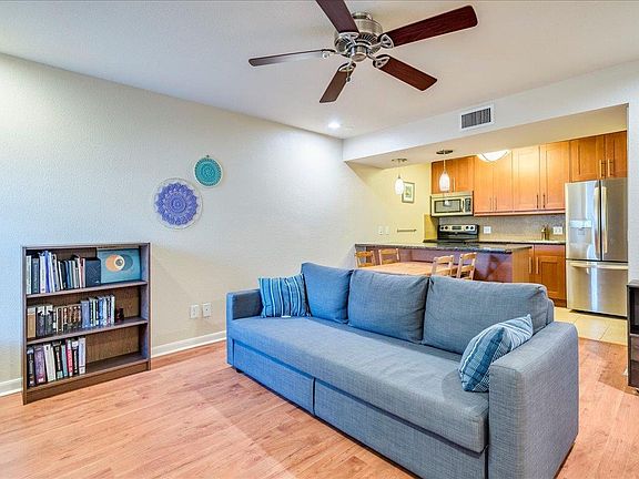 5th image of 7685 Northcross Dr #521